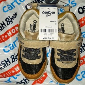 Size 7 OSHKOSH Bigosh boy's Toddler shoes